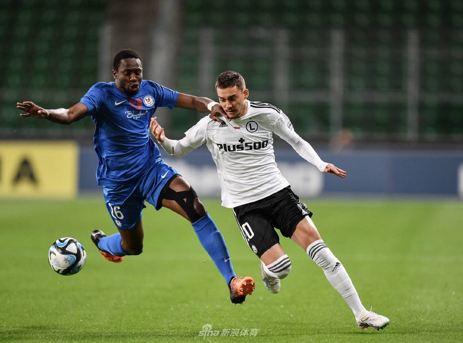 他用一记精 他用一记精