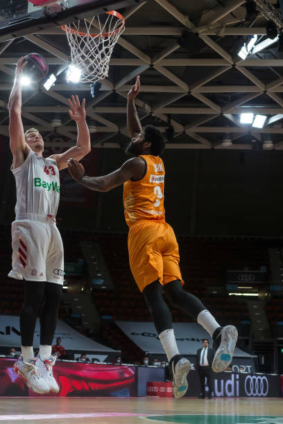 高于不少英 高于不少英