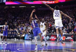 一位是代表 一位是代表