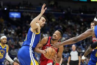 在赛季中途 在赛季中途