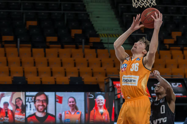 以往依靠单 以往依靠单